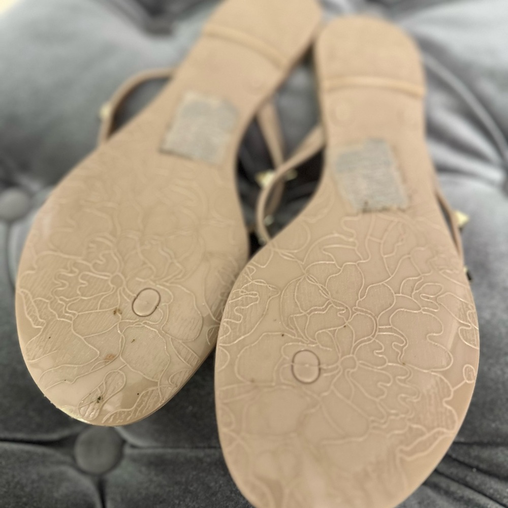 Sandals - Picture 4 of 4
